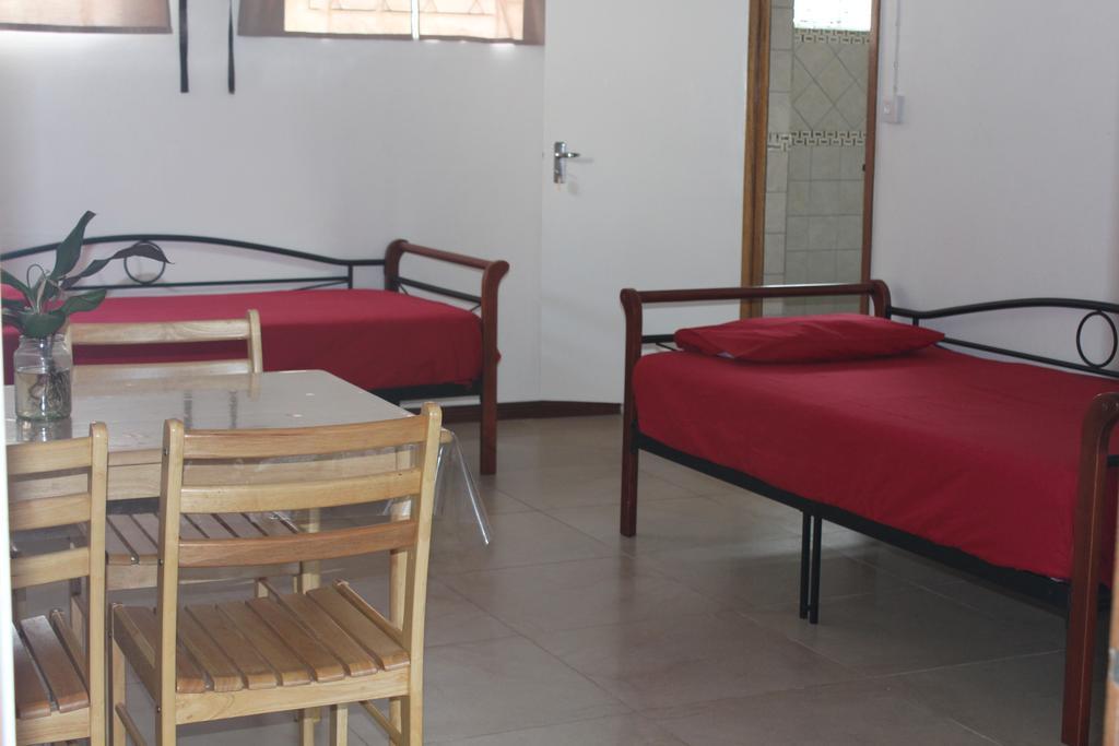 Apartamento Whynot Mauritius Grand Gaube Exterior foto