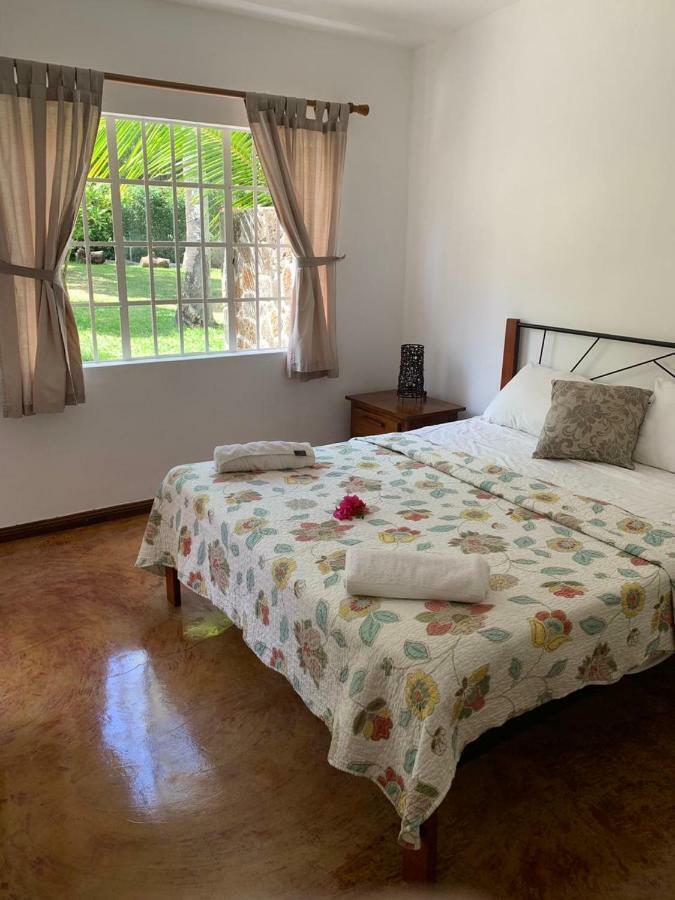 Apartamento Whynot Mauritius Grand Gaube Exterior foto